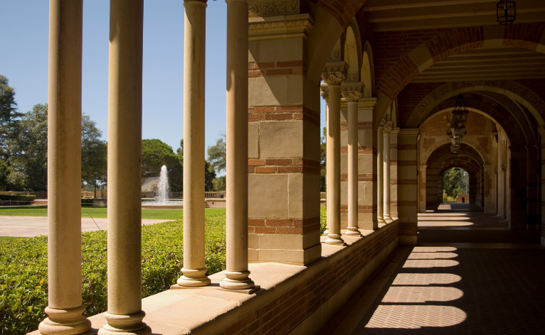 ucla-essay-advice-and-application-deadlines-2021-2022